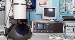 Electron microscope