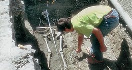 Archeolog przy pracy