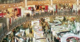 Słynna Galeries Lafayette w Paryżu