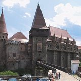 Castelul Corvinilor