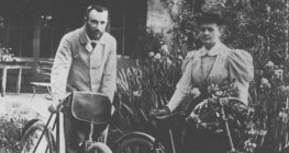Pierre Curie (1859–1906) i jego żona, Maria Skłodowska-Curie (1867–1934)