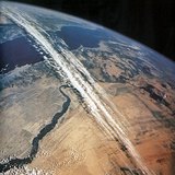 红海上空的高速气流