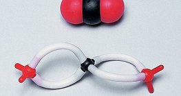 이산화탄소 분자의 공간충전모형 및 막대모형