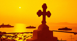 미코노스섬의 해넘이