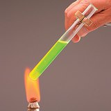 Нагревание пробирки