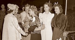 Moda damska (lata 30. XX wieku)