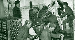 Dziwna wojna: Francuzi odbywający ćwiczenia w jednej z fortyfikacji Linii Maginota