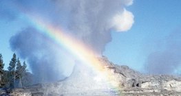 黄石国家公园的喷泉