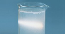 녹말액 속의 틴들 효과