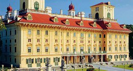 Дворец-замок Эстерхази в Айзенштадте