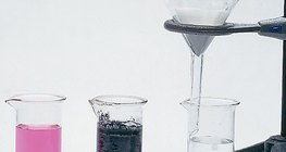 Adsorpcja farby za pomocą węgla aktywnego