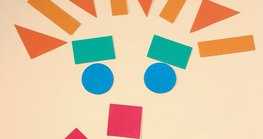 Изготовление цветных фигур – шаг 4