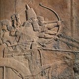 آشور بانيبال يصطاد الأسود (نينوى، بلاد الرافدين، 650 ق م)