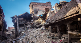Trzęsienie ziemi w Nepalu, 2015 r.