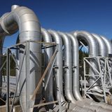 Krzywa w rurze służąca do eliminacji rozszerzalności cieplnej