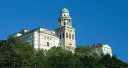 펀논헐머 수도원