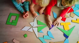 幾何学的な冒険 1.平面図形で遊ぶ