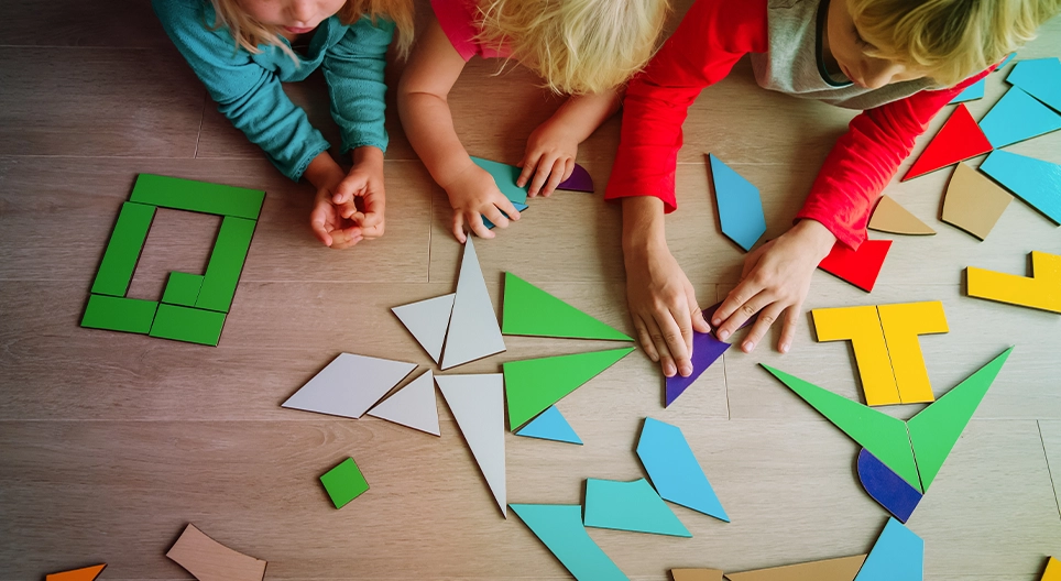 Geometryczne przygody 1. - Zabawy z figurami płaskimi